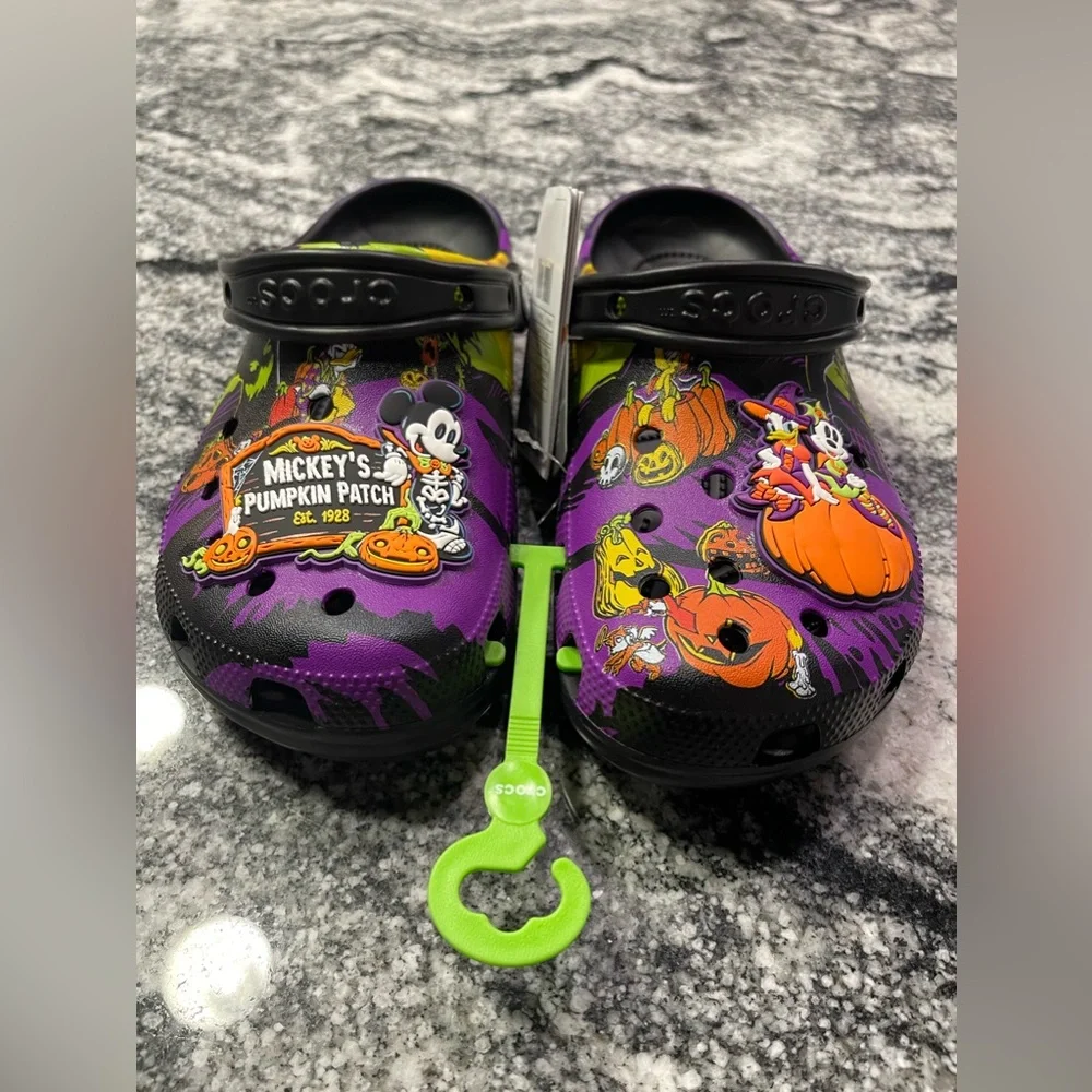 Disney Halloween Crocs WDW PARKS - Picture 9 of 10